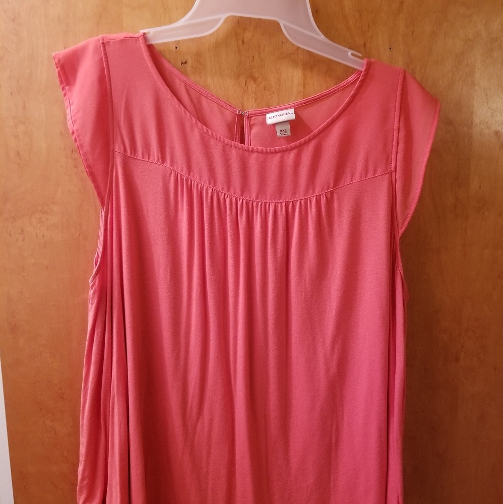 Coral Tee